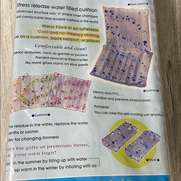 NWT Ocean Spring Water Filled Cushion - Picture 4 of 4